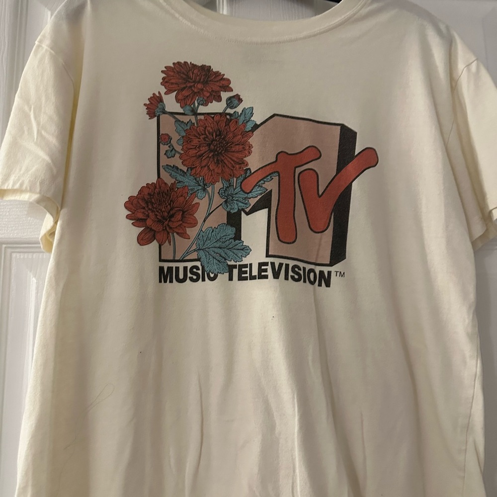 MTV Graphic T-Shirt